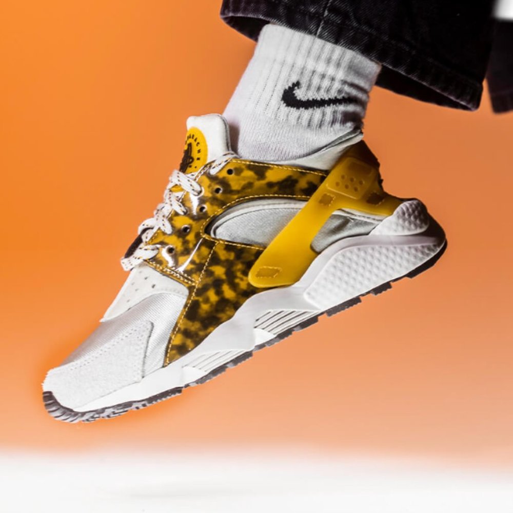 Nike Women's Air Huarache 'Tortoiseshell' Shoes Sneakers DQ9317-001